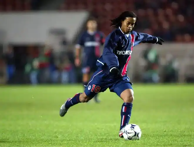 还有在全球 还有在全球