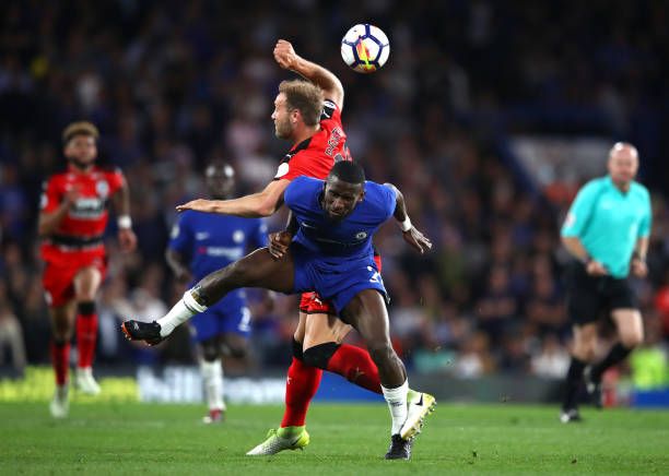 赛正赛和扣 赛正赛和扣