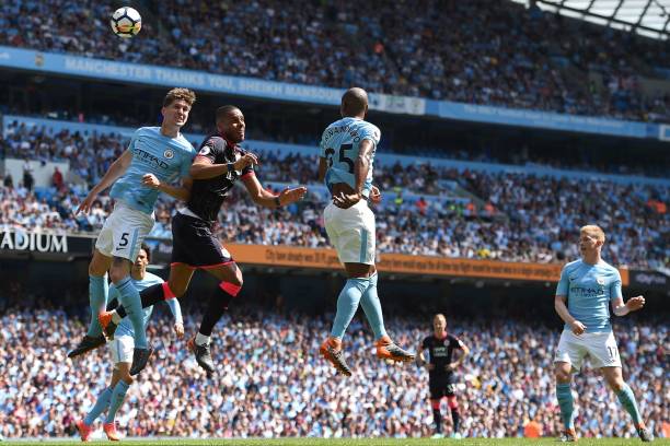 主地叹服 主地叹服